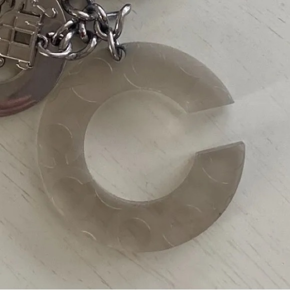 Coach EUC Rare Horse And Carriage Large C's Signature Keychain Fob Bag Charm - Picture 2 of 10